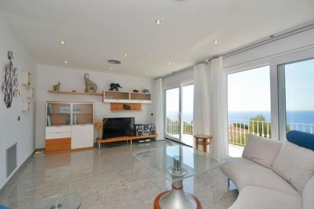 Villa En Platja De Aro With Pool 450M From The Beach Platja d'Aro Eksteriør bilde